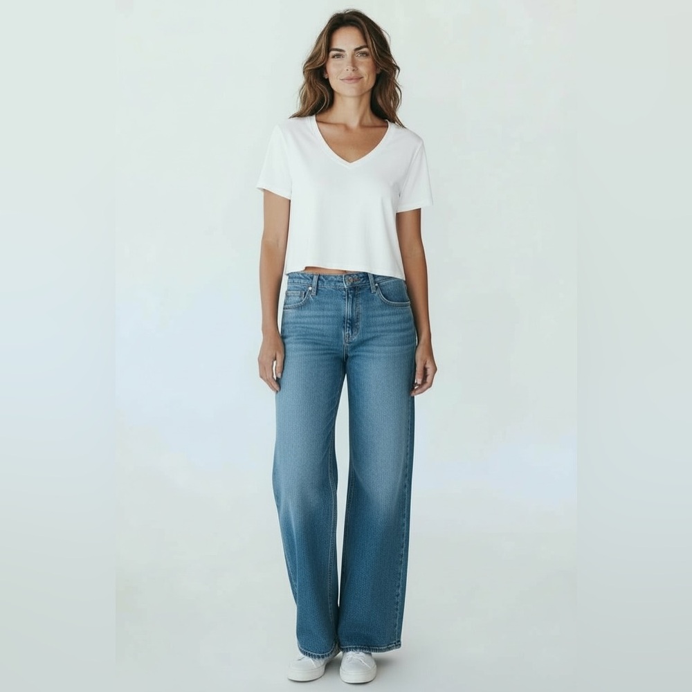 Classic white v neck tee